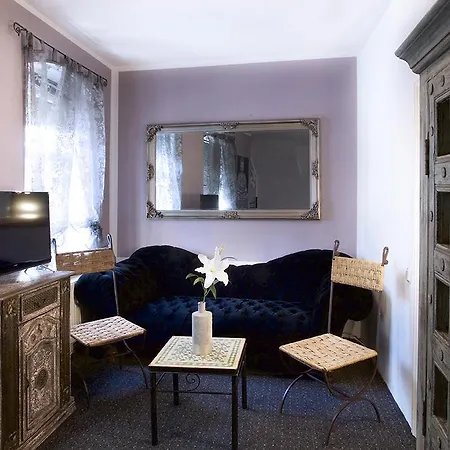 Goldberghaus Apartment *